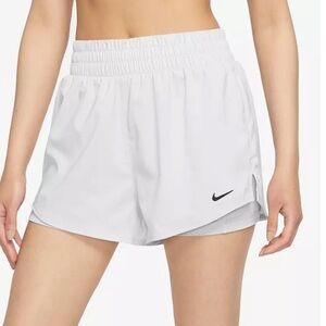 Nike Dri Fit Women's 2 in 1  White Athletic Shorts XL